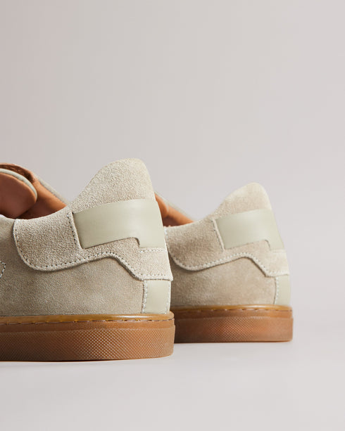 EVRENS-Sneakers-Sleek and stylish, EVRENS will take your shoe collection to new heights. With a low top design, lace up closure, and round toe, these timeless shoes are perfect for all your on-the-go adventures. Their suede leather and smooth leather details give these sneakers a sophisticated touch, while the debossed logo makes a subtle statement.By purchasing this product, you are supporting responsible leather manufacturing through the Leather Working Group. Trainers Low top Lace up Round toe Suede leat